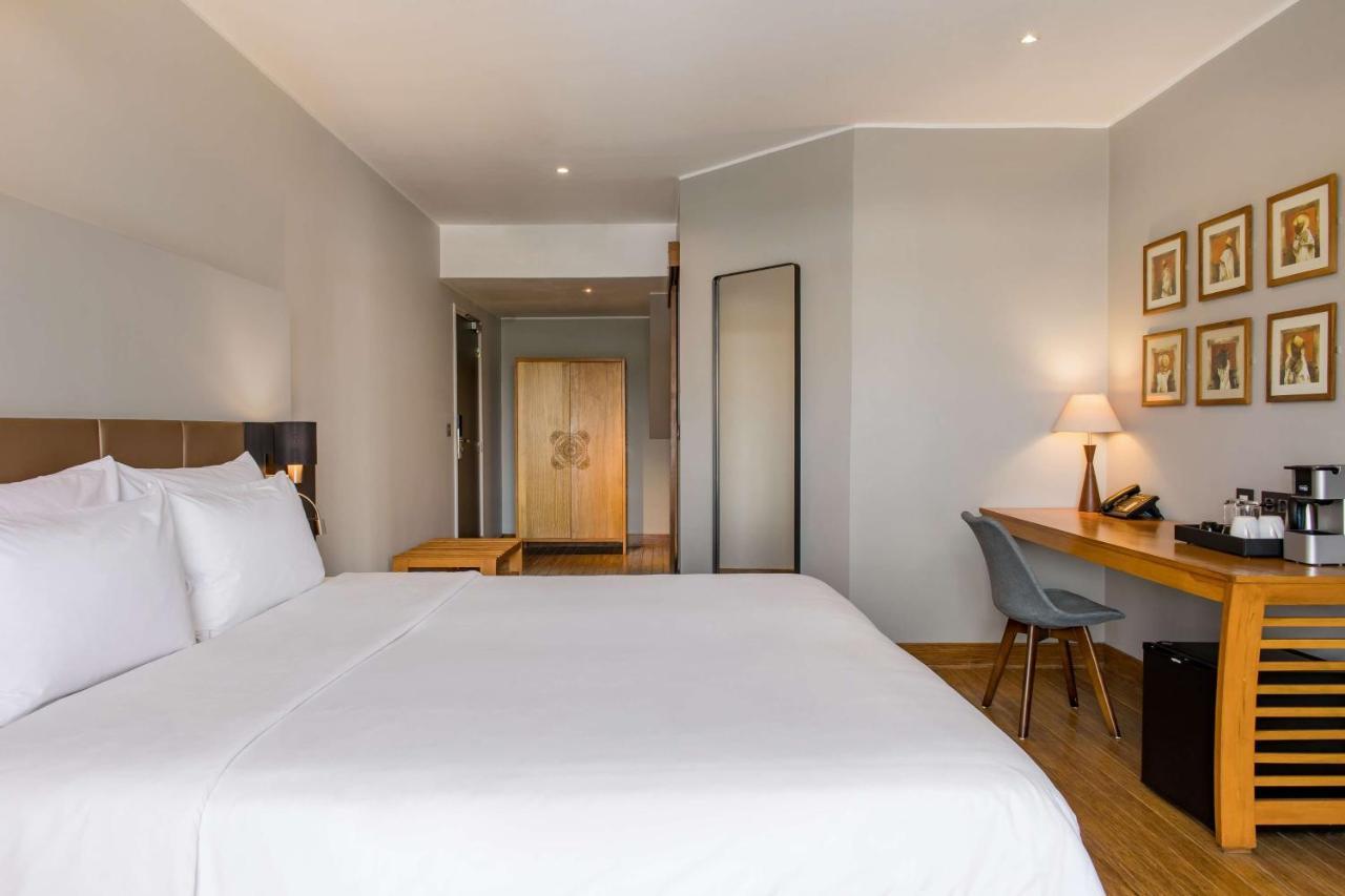 Hotel Radisson Antananarivo Waterfront Exterior foto