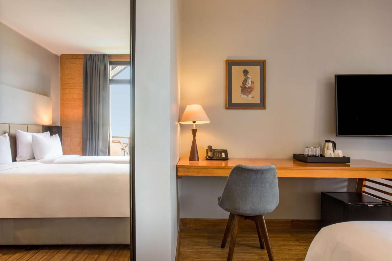 Hotel Radisson Antananarivo Waterfront Exterior foto
